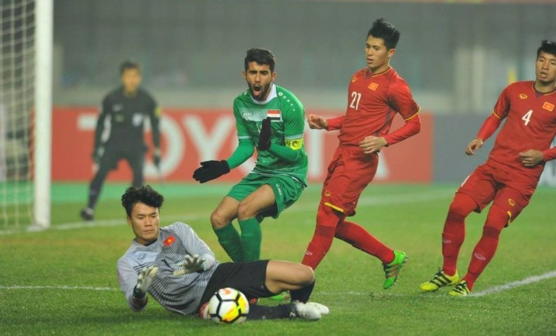 Viet Nam 2-3 Iraq: Doi tuyen Viet Nam da the hien cuc ky qua cam-Hinh-9