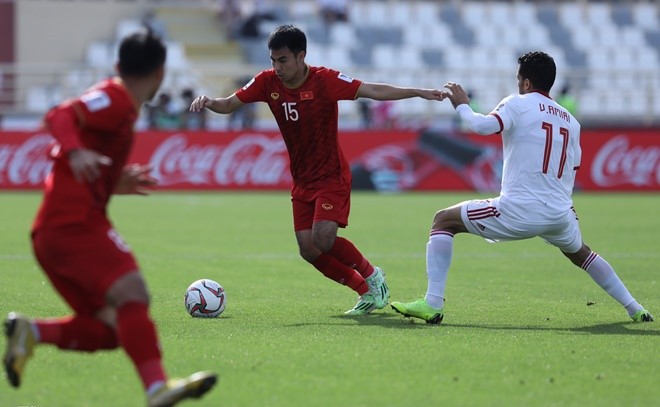 Thua Iran 0-2, Viet Nam chua co diem tai Asian Cup 2019-Hinh-5