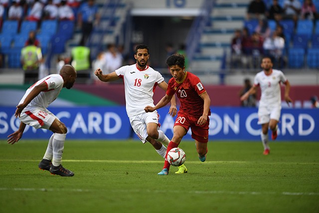 Chien dau qua cam, doi tuyen VIet Nam ghi ten vao vong tu ket Asian Cup 2019-Hinh-2