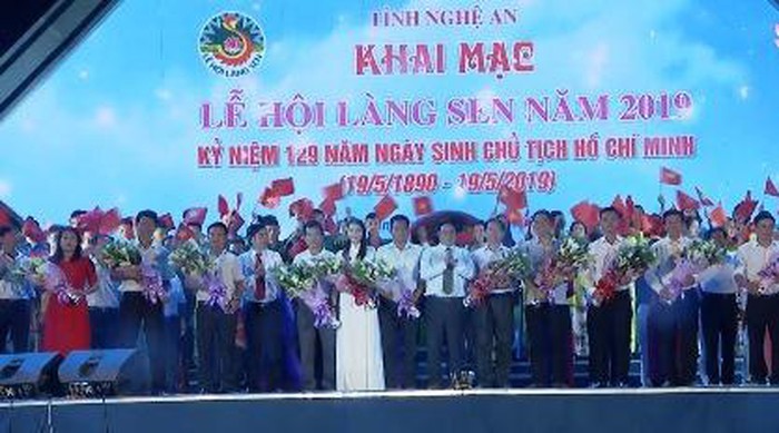 Khai mac Le hoi Lang Sen 2019 ki niem 129 nam ngay sinh Bac Ho