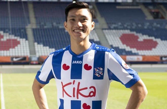 Sau sieu xe, Doan Van Hau tiep tuc nhan biet dai tu SC Heerenveen