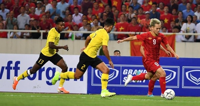 Song Hai phoi hop lap sieu pham, Viet Nam thang Malaysia tai vong loai World Cup 2022-Hinh-4