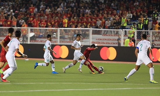 Ha guc “dai bang” Indonesia, U22 Viet Nam bat bai tai SEA Game 30-Hinh-5