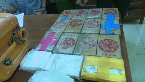 Vi sao Quang Nam khoi to vu 26 banh heroin dat bien?