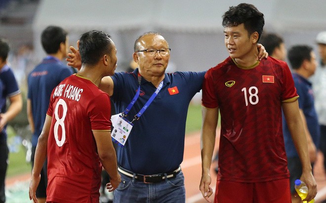 Hoan vong loai World Cup 2022 vi Covid-19, DTQG Viet Nam duoc loi gi?-Hinh-2