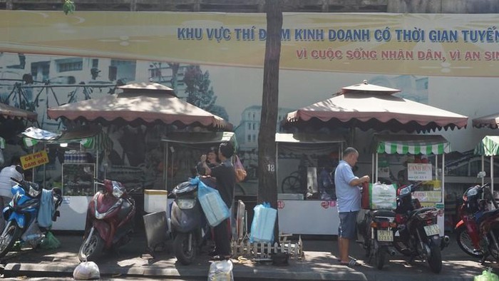 Pho hang rong the nao sau cuoc chien via he cua ong Doan Ngoc Hai?-Hinh-2