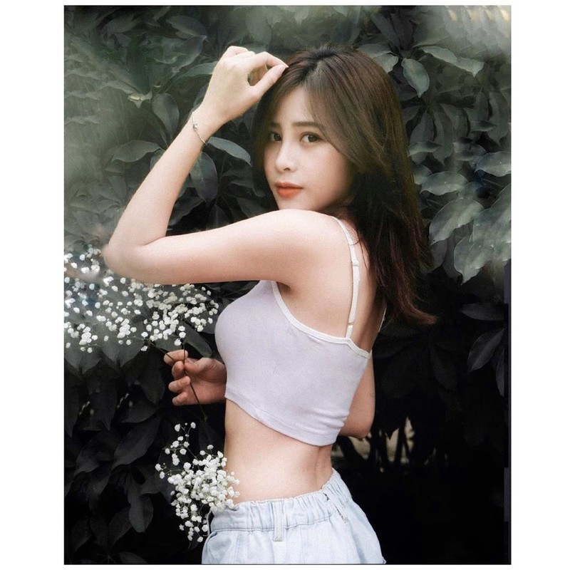 Vua moi noi, dan hot girl Viet da co tai khoan Instagram trieu follow-Hinh-9