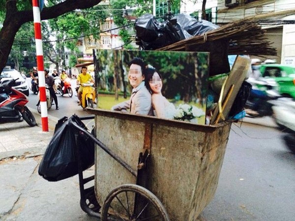 So phan bi dat cua anh cuoi, dan mang de lai loi 