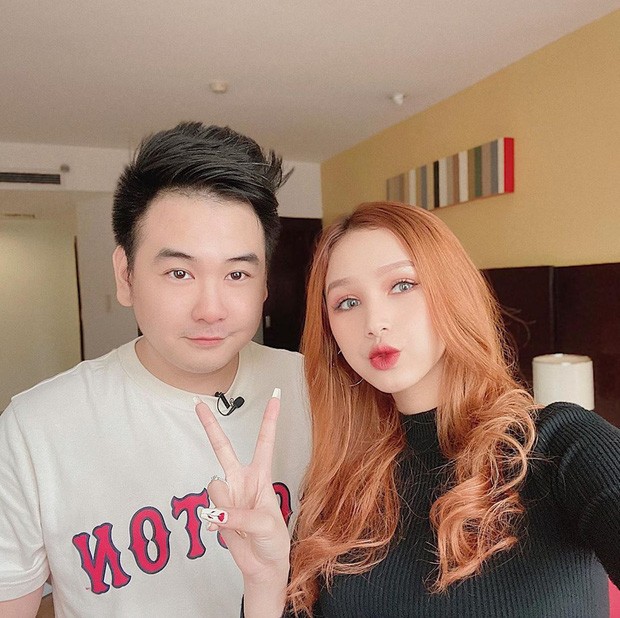 Dinh tin don mang bau, vo streamer Xemesis len tieng day bat ngo