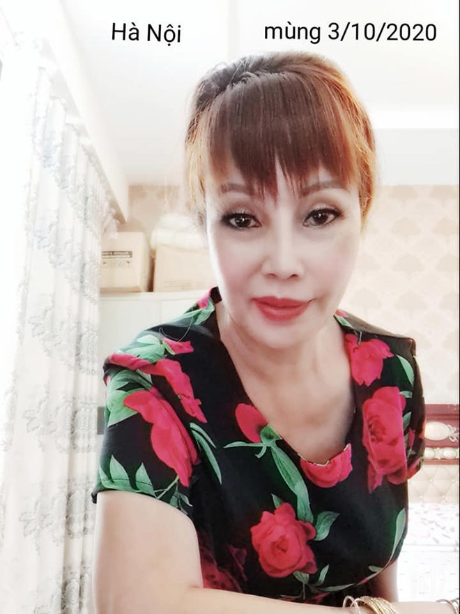 Guong mat cua co dau 62 tuoi tro thanh tam diem ban tan-Hinh-4