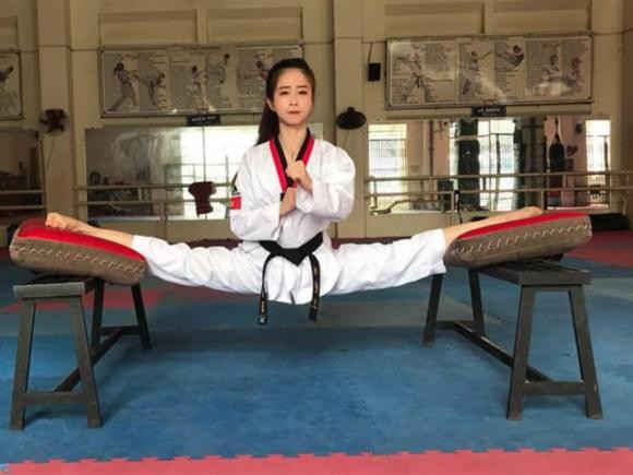 Khoe biet tai xoac chan thuong thua, hot girl Taekwondo Viet gay sot-Hinh-2