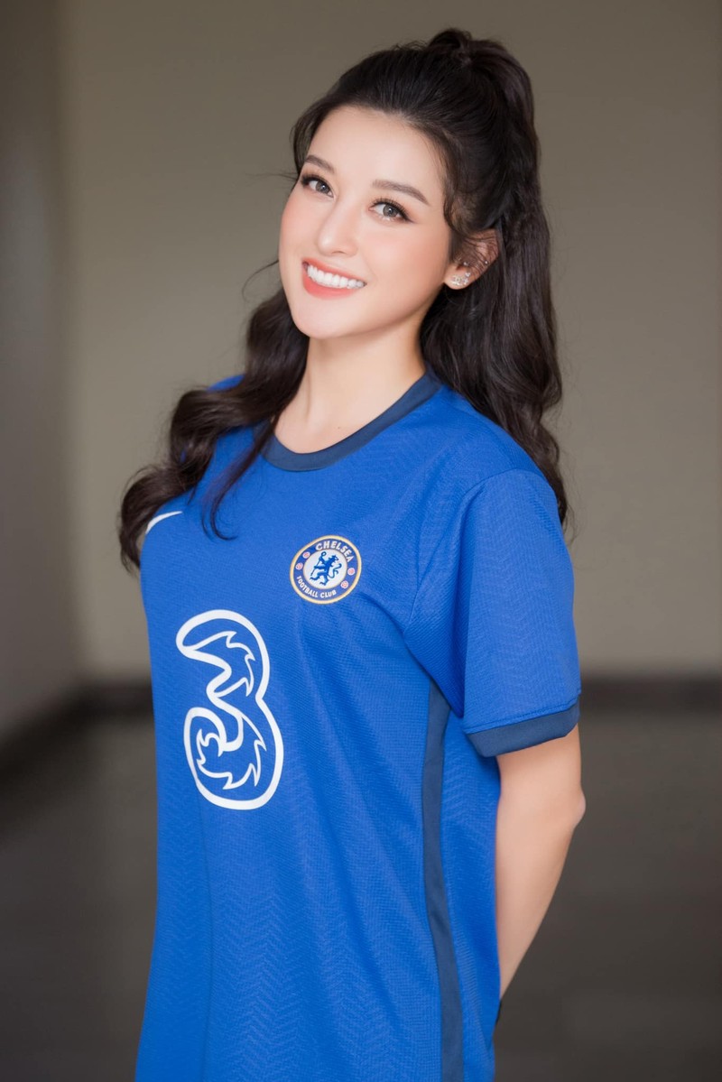 Chelsea vo dich cup C1, A hau Huyen My rang ro het co-Hinh-2