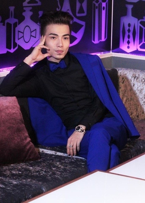 Bat ngo comeback, hien tuong mang Kenny Sang gay soc voi loi “to” showbiz-Hinh-7