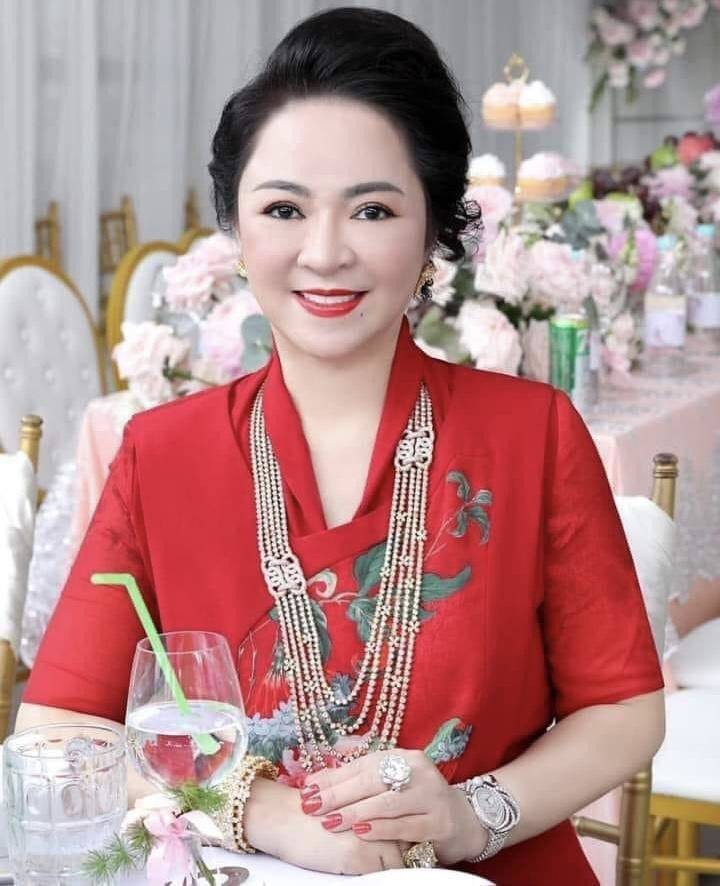 Ba Phuong Hang bat ngo de lo anh ngay xua, netizen binh luan la-Hinh-12