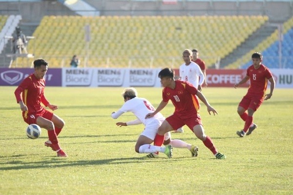 Thang toi thieu Myanmar, U23 Viet Nam hien ngang vao vong chung ket-Hinh-4