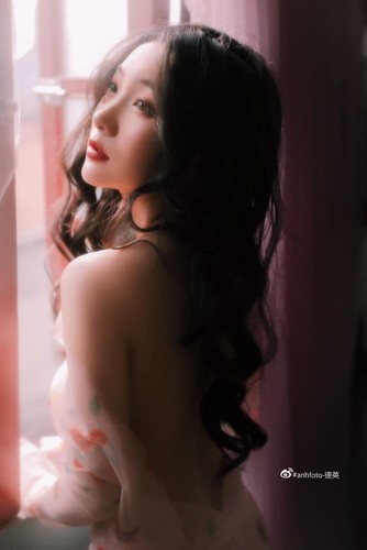 Co giao hot girl day Toan lan dau trai long cung netizen-Hinh-10