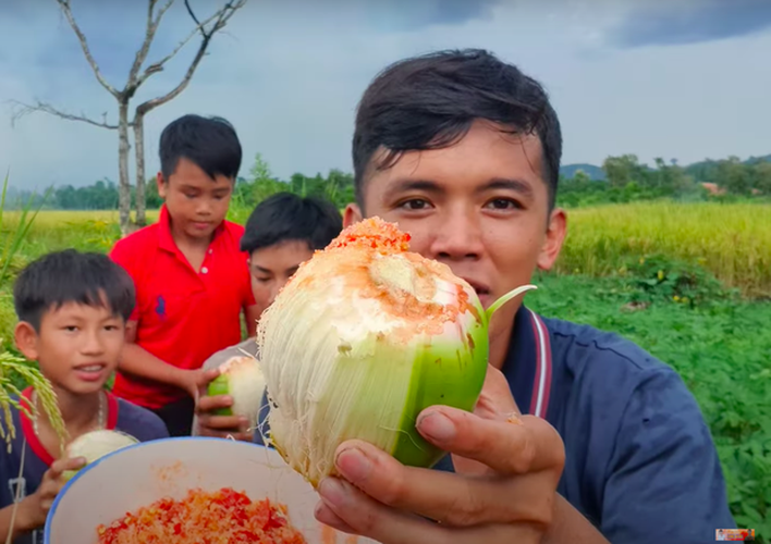 YouTuber ngheo nhat Viet Nam rut het tien, hoan thanh uoc mo-Hinh-2