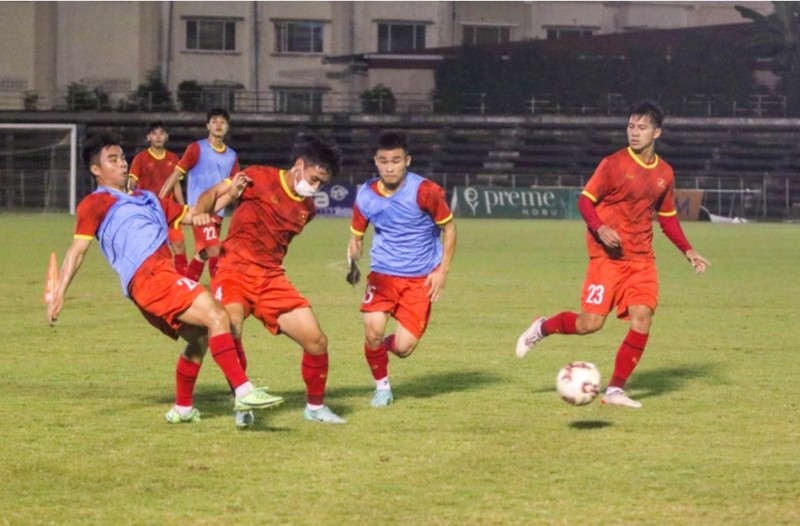 Thang nhe U23 Thai Lan, U23 Viet Nam oai phong vao ban ket-Hinh-14