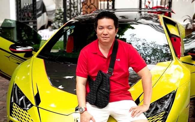 Chong Doan Di Bang lung suc mua vespa dat nhat the gioi tang vo