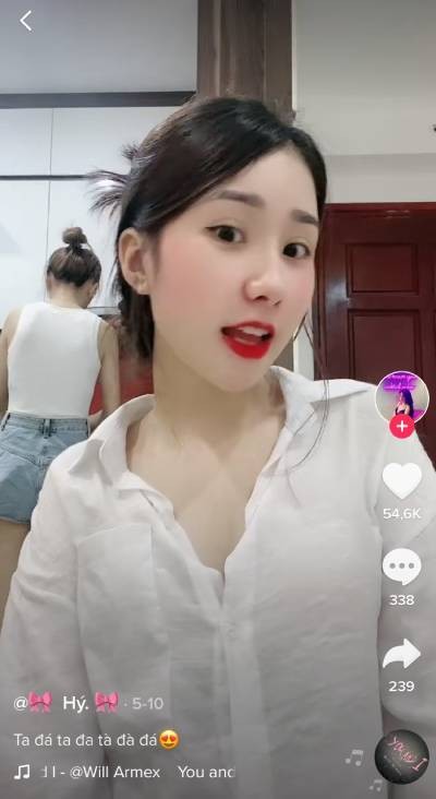 Soi nhan sac dan hot TikToker sau khi cong khai 