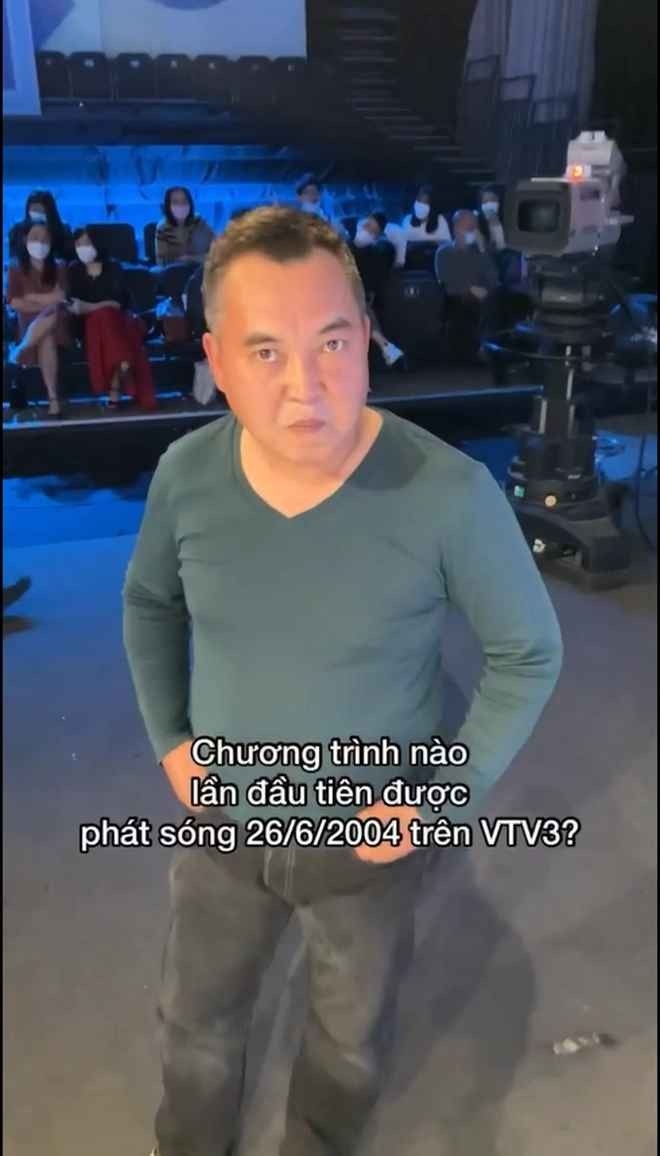 Dan MC Duong Len Dinh Olympia hoa than thanh thi sinh sieu dinh-Hinh-11