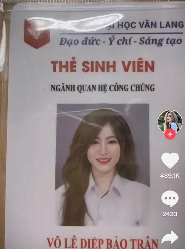 Lo anh the, nu sinh DH Van Lang noi nhu con sau 1 dem