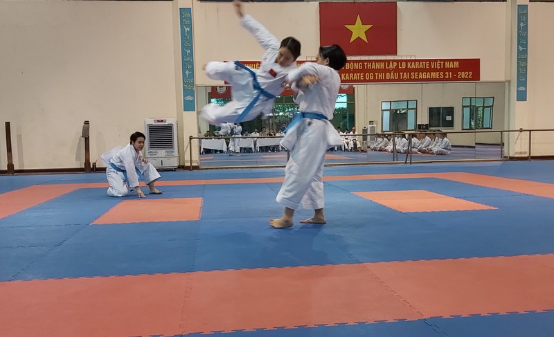 Niem vui som voi Doi tuyen Karatedo Viet Nam truoc them Sea Games 31