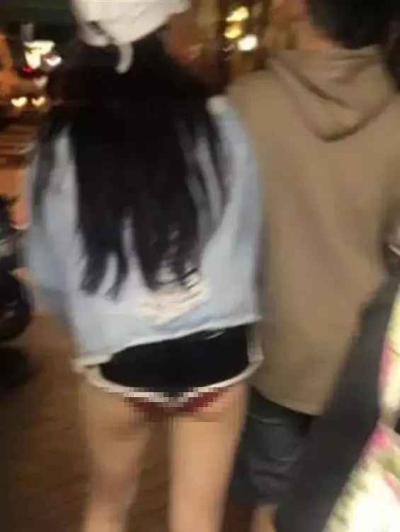 Dien vay cat xe qua cao, gai xinh lam netizen ngan ngam-Hinh-7