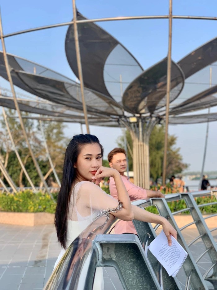 Khoe body co vet ran, hot girl Ngoc Thao chia se su hanh phuc-Hinh-5