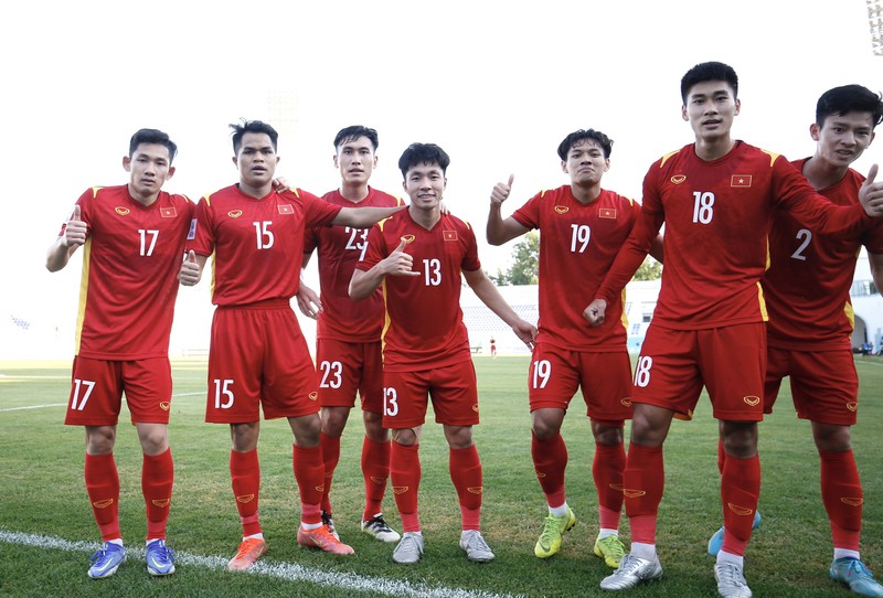 U23 Viet Nam da V-League 2022 tinh kha thi co cao?