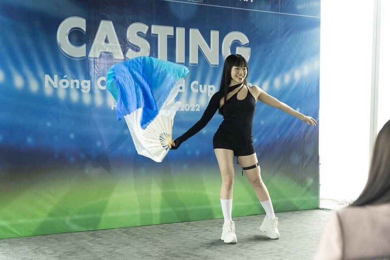 Danh tinh dan hot girl Viet casting san sang don World Cup 2022-Hinh-3