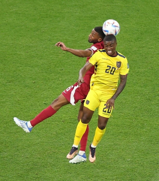 Chu nha Qatar thua toan dien truoc Ecuador ngay khai man World Cup 2022-Hinh-6