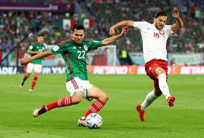 Lewandowski sut 11m truot, Ba Lan chia diem dang tiec voi Mexico-Hinh-3