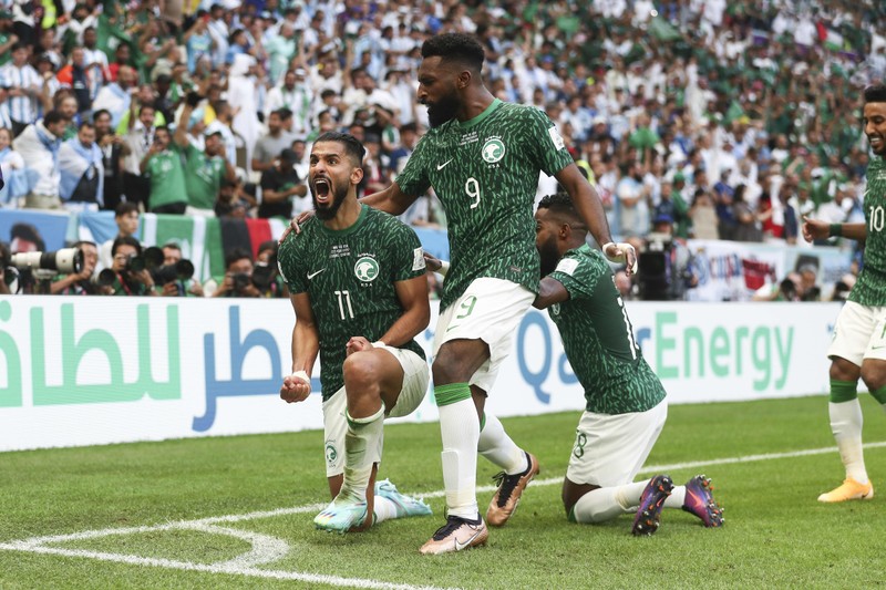 Choang voi nhung thu Saudi Arabia duoc huong tai World Cup 2022-Hinh-6