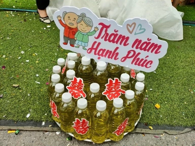 Em gai tang chi ca hop “vang” ngay cuoi nhung mo ra la lam-Hinh-10