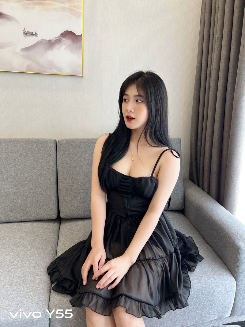 Khoe anh mac ao dai, gai xinh thi phi Quynh Alee nhan loi khen-Hinh-12