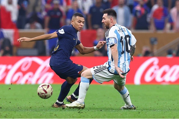 Argentina 3 (4)-(2) 2 Phap (pen): Nha vo dich goi ten Messi va dong doi-Hinh-5