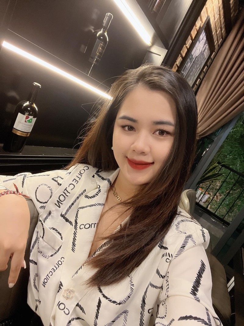 Lam me 2 con, hoi vo cau thu Viet Nam van dep phat me-Hinh-11