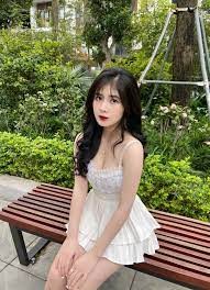 Dien ao dai cach tan, Quynh Alee bat ngo dep trong veo-Hinh-12