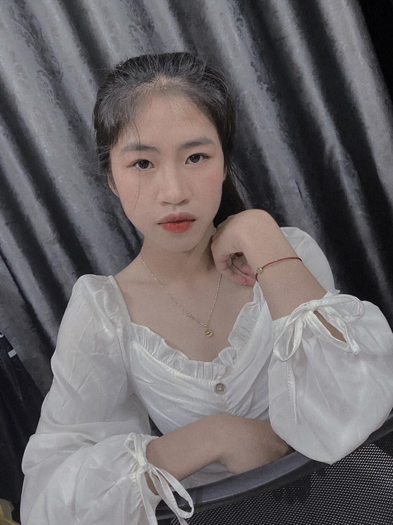 Khoe anh moi, hot girl doi tuyen nu Viet Nam goi cam het nac-Hinh-8