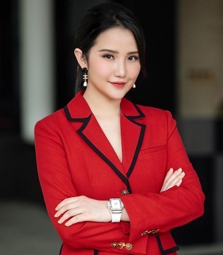 Thieu gia Phan Thanh va vo hoi ngo em dau tuong lai o My-Hinh-11