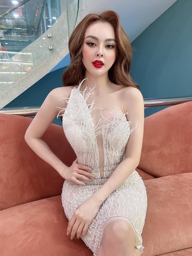 Trang Nemo khoe phong cach chat lu voi bo anh thoi trang moi-Hinh-11