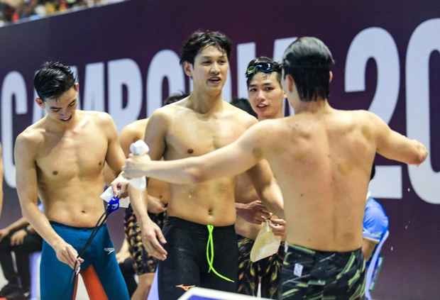 SEA Games 32: Ngam body dep nhu tac cua DT boi loi Viet Nam-Hinh-7