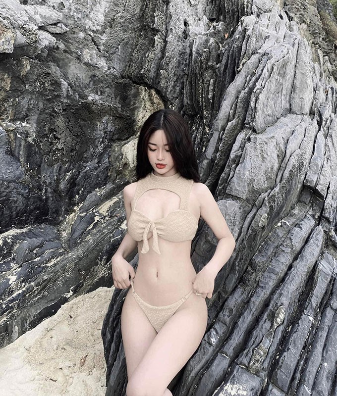 Ban gai cau thu U23 Viet Nam kheo khoe vong 1 