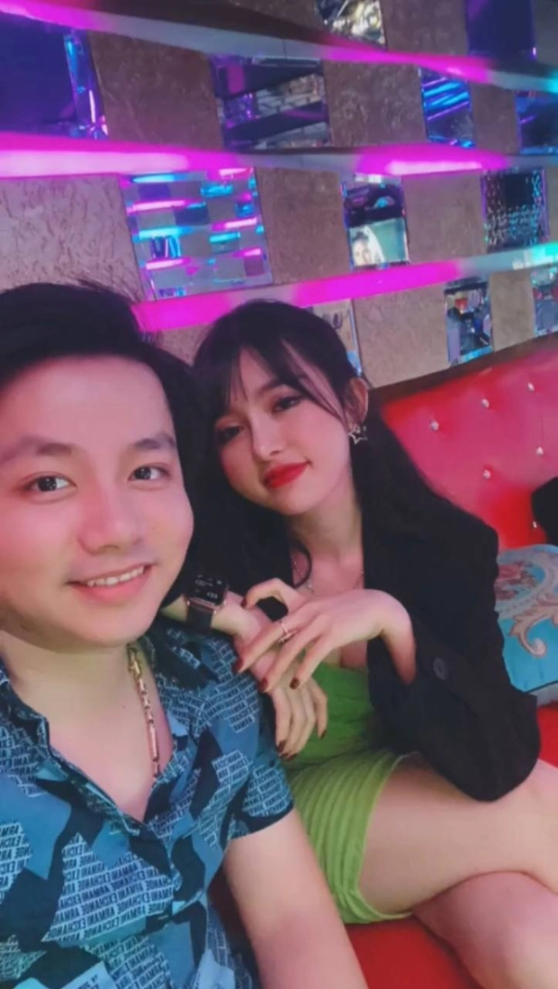 Thuc hu chuyen Khoa Pug vua ve nuoc voi vang cong khai ban gai-Hinh-2