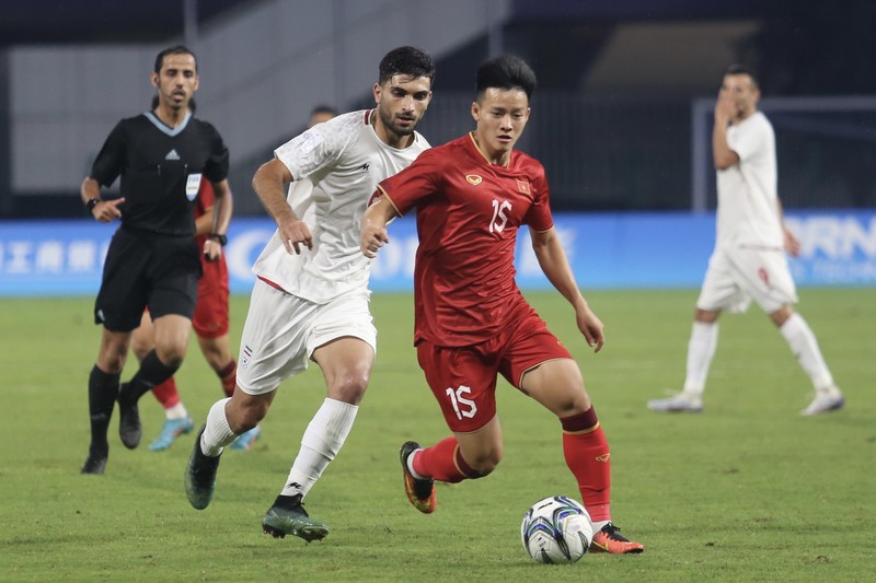 Thua Iran, Olympic Viet Nam van con hy vong di tiep tai ASIAD 19