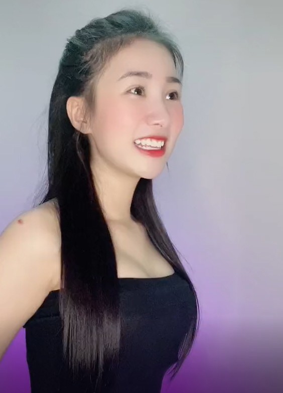 Bi nghi lo clip 12 phut, Tieu Hy noi gi?-Hinh-6