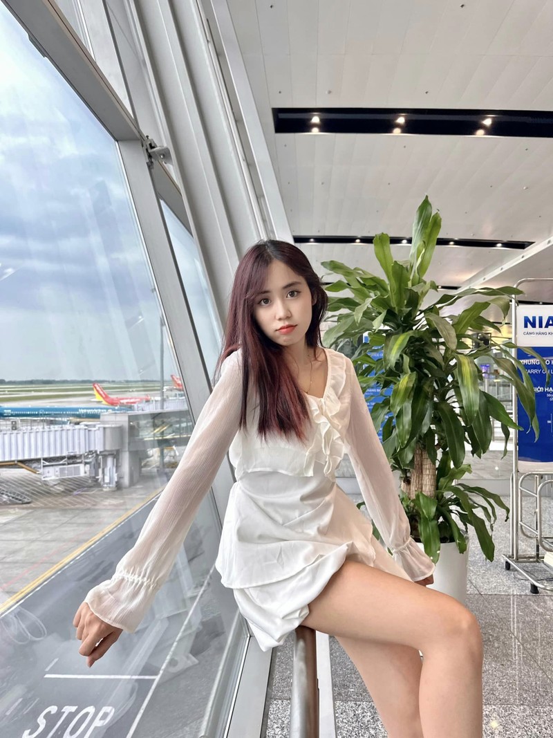 Qua me Viet Nam, hot girl Lao tu bo nhieu hoc bong du hoc-Hinh-2