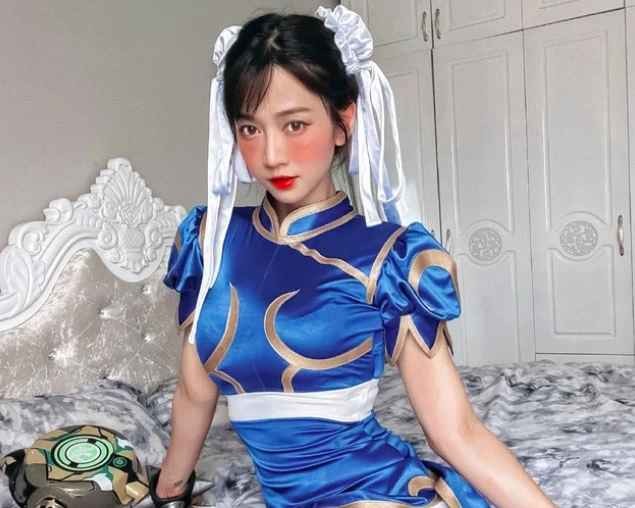 Nhin lai loat anh cosplay cuc chat cua Le Bong trong qua khu-Hinh-3