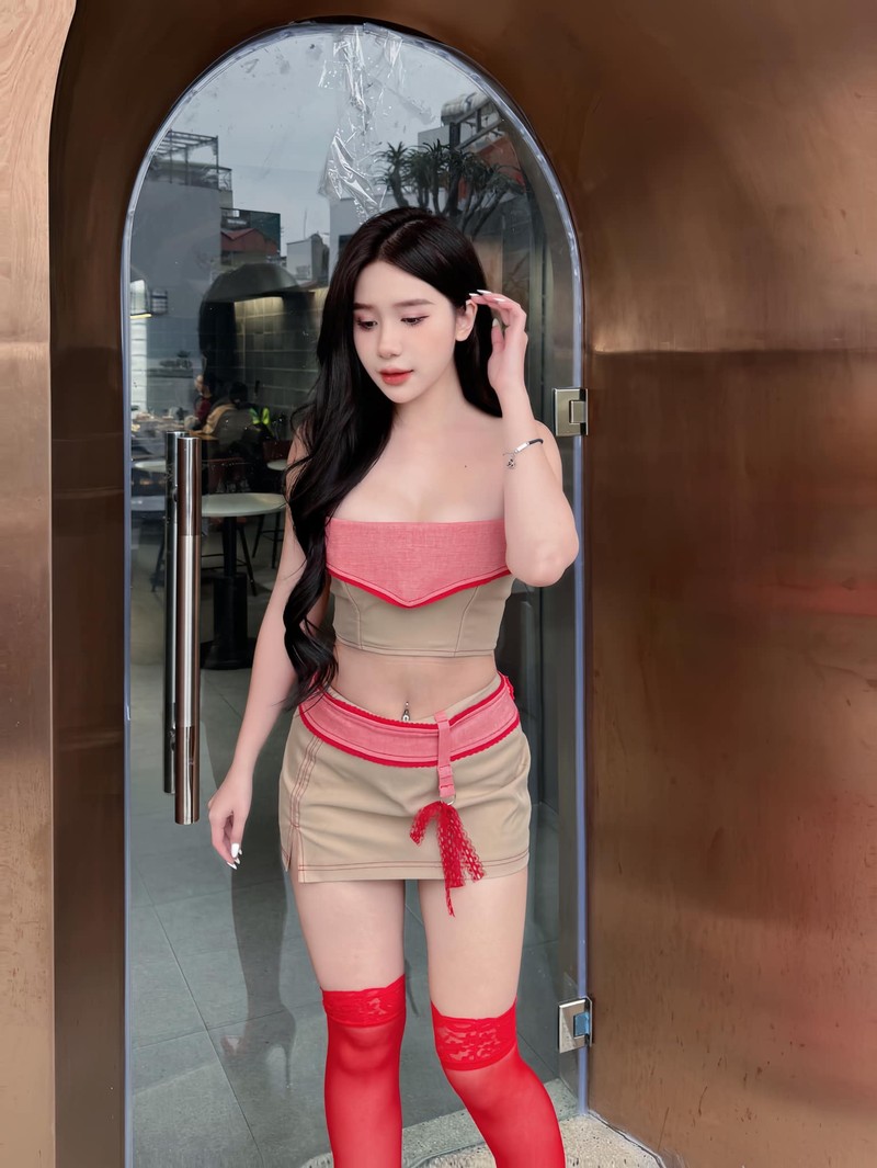 Gai xinh gay bao mang voi man lac hong dieu luyen tren TikTok-Hinh-9